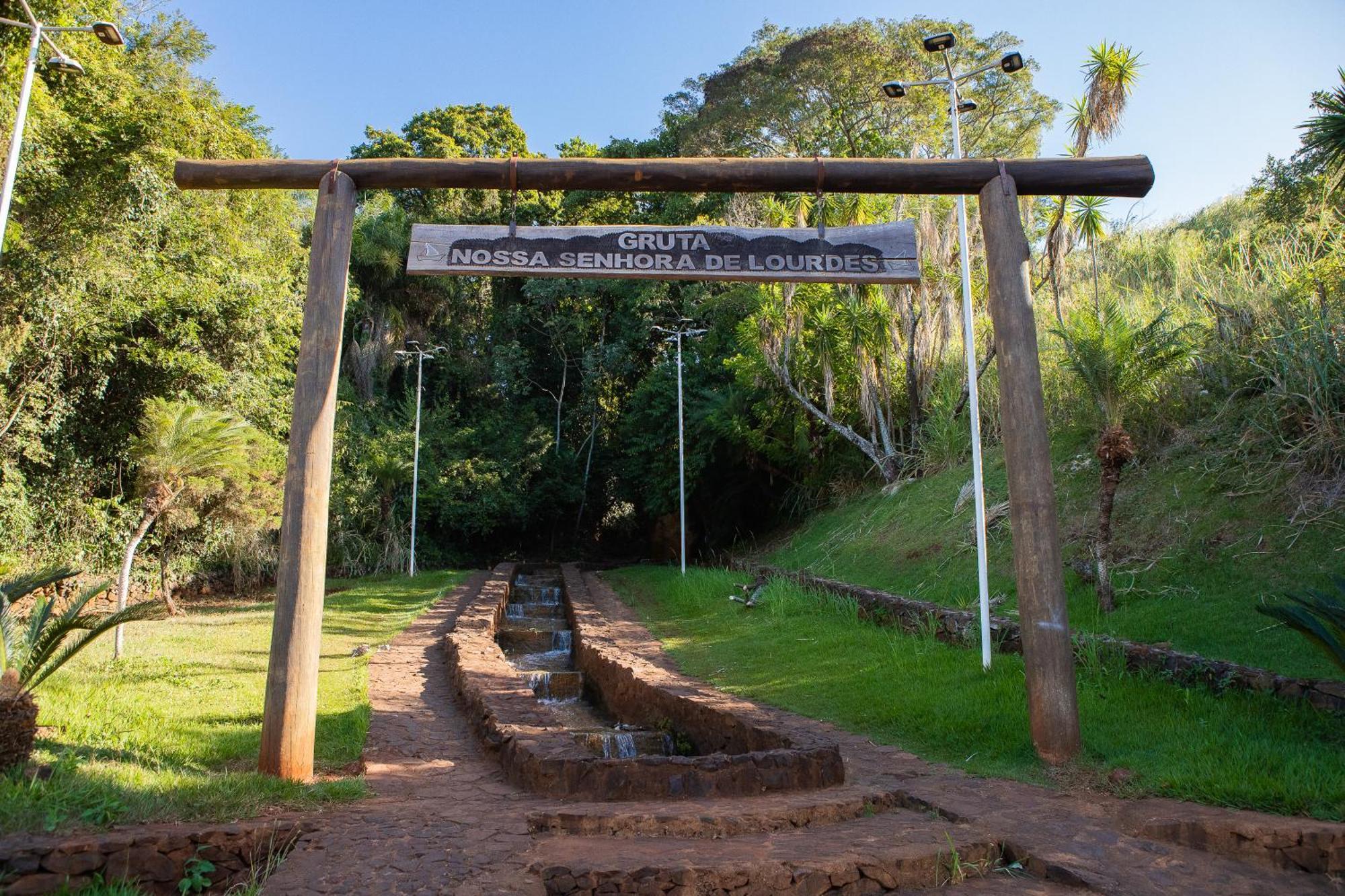 Panorama Park Hotel Igaracu do Tiete ภายนอก รูปภาพ